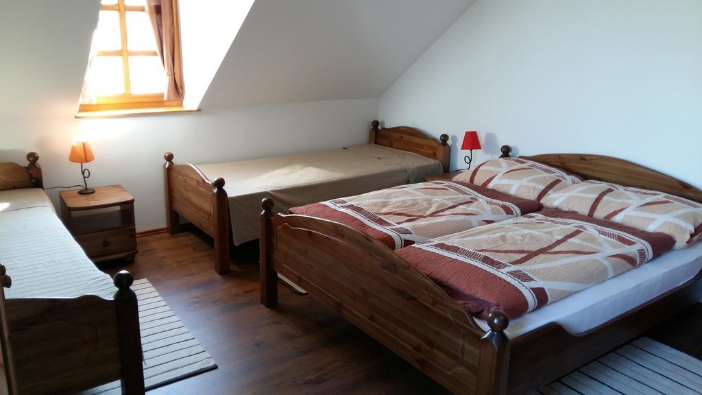 Madarász Vendégház Nyúl Extérieur photo